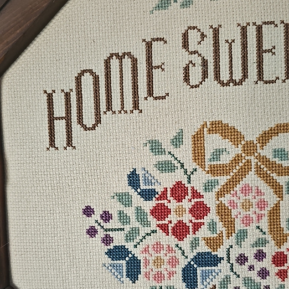 VINTAGE Home Sweet Home Floral Cross-Stitch Decor 80s Embroider Handmade Frame - Picture 2 of 10